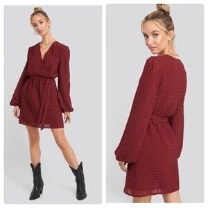 NWT NAKD burgundy structured overlap mini dress K17